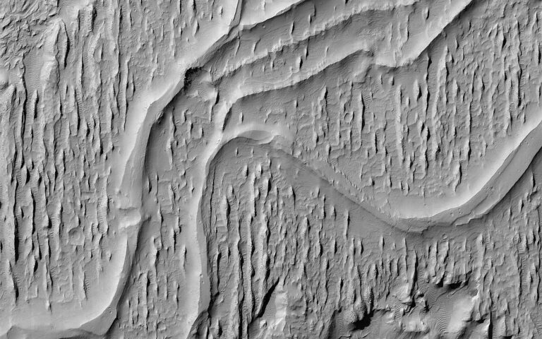 Flowing Rivers on Ancient Mars