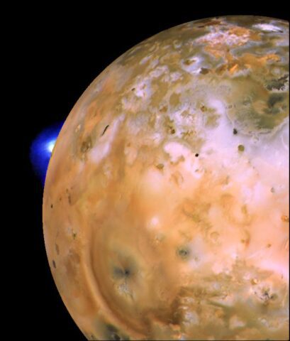 Io with Loki Plume on Bright Limb