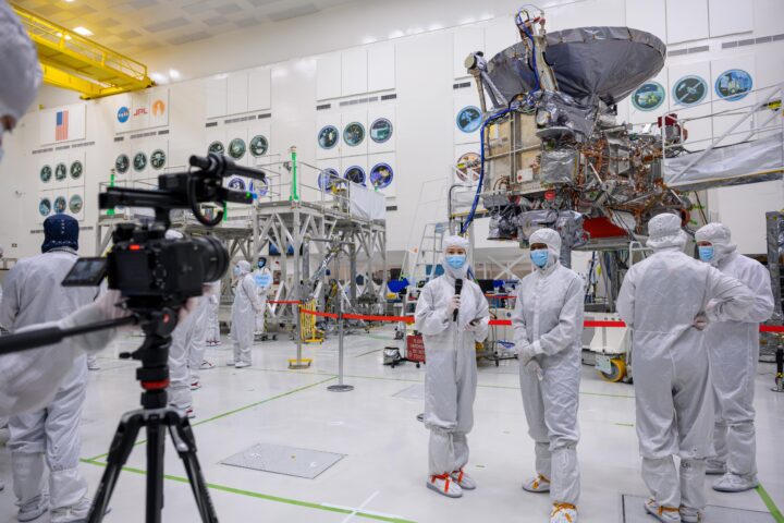 JPL Shows Off Europa Clipper in the Clean Room