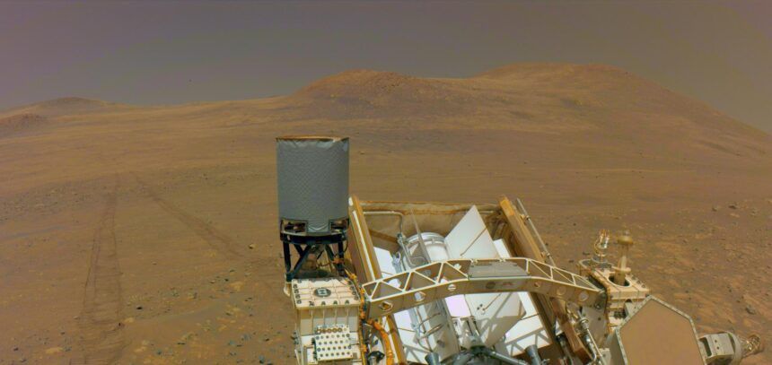 Perseverance Rover Says Goodbye to 'Witch Hazel Hill'